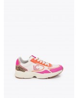 Deportiva con suela tipo running Lola Casademunt