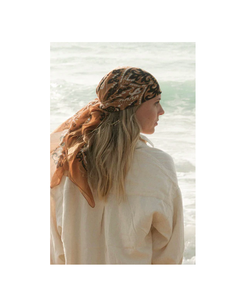 Pañuelo Bandana Camel Maison Lecomte Flament